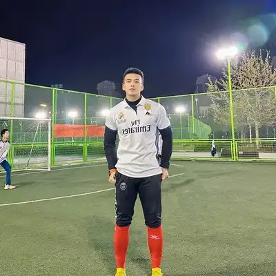 方诗平